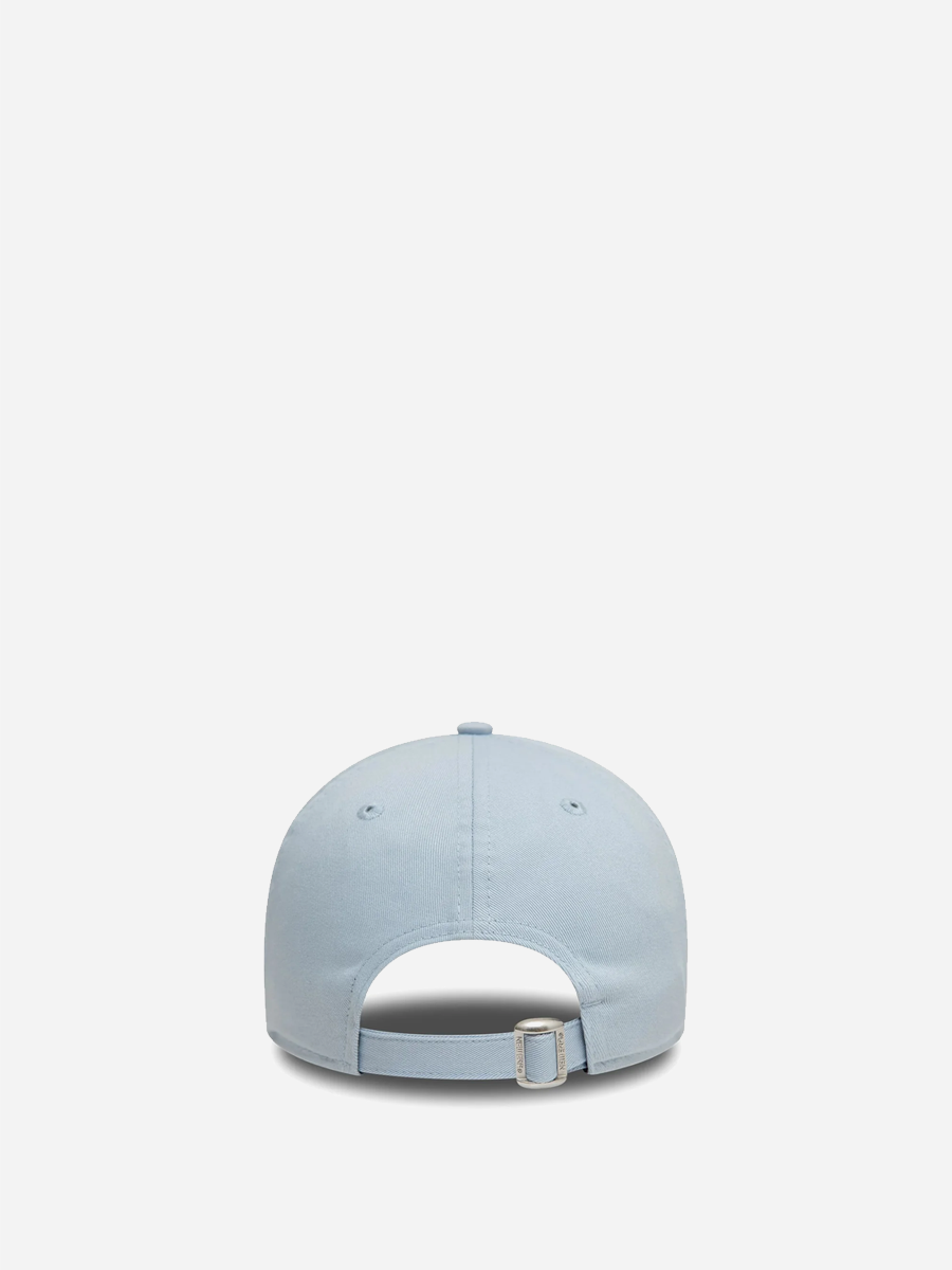 League Essential 9FORTY