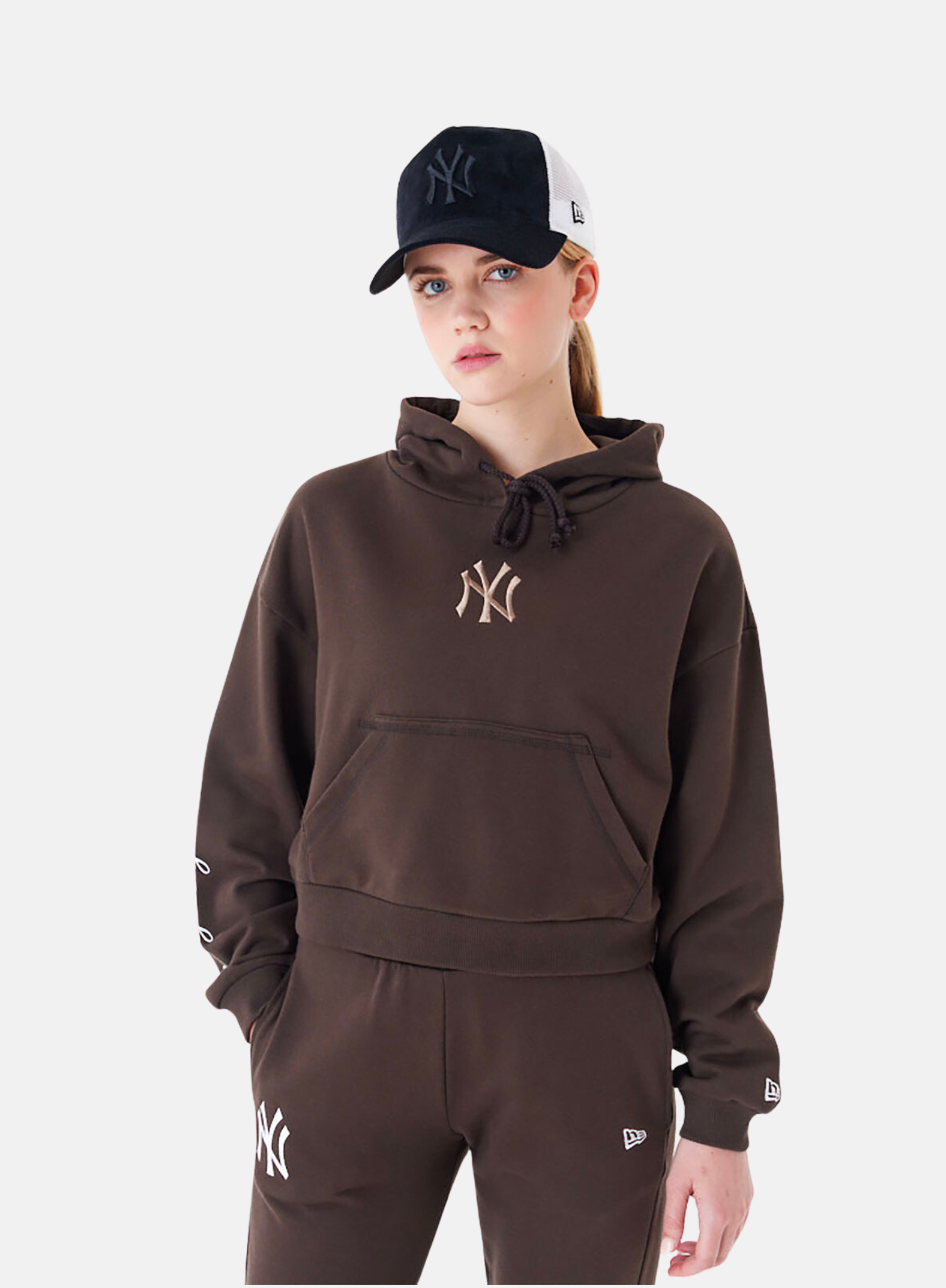 NY Yankees MLB Womens Crop Pullover Hoodie Brown