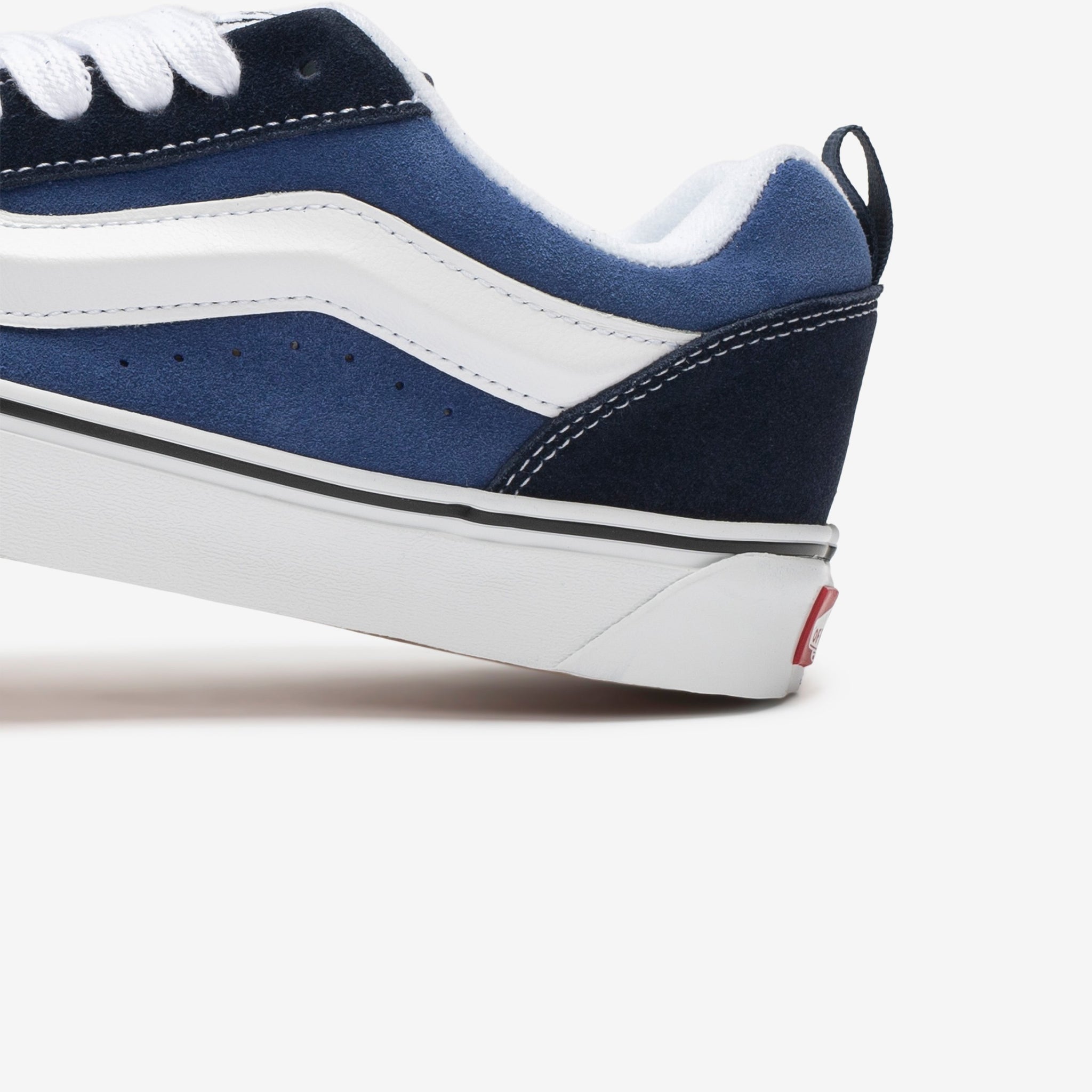 Knu Skool NAVY/TRUE WHITE