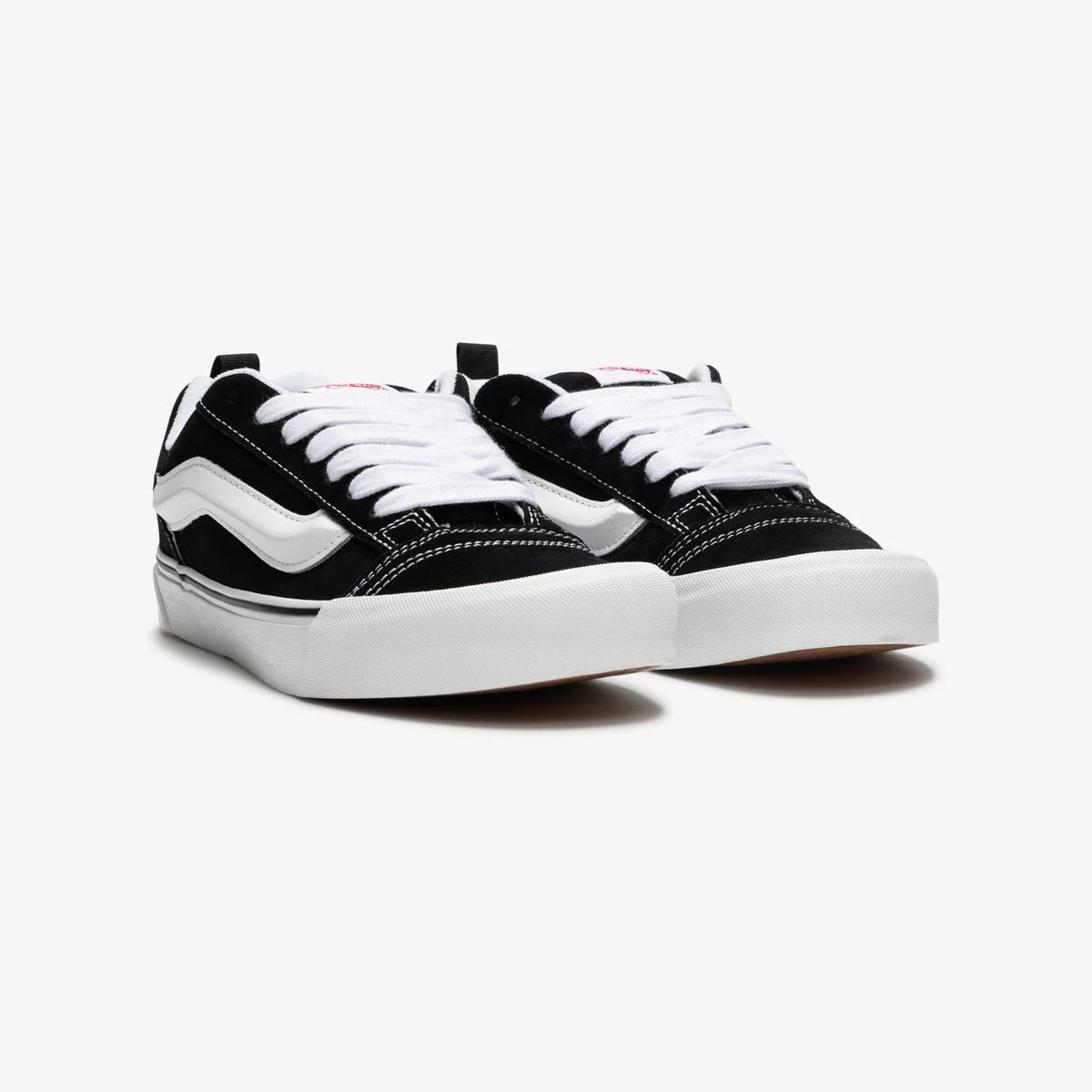 Knu Skool BLACK/TRUE WHITE